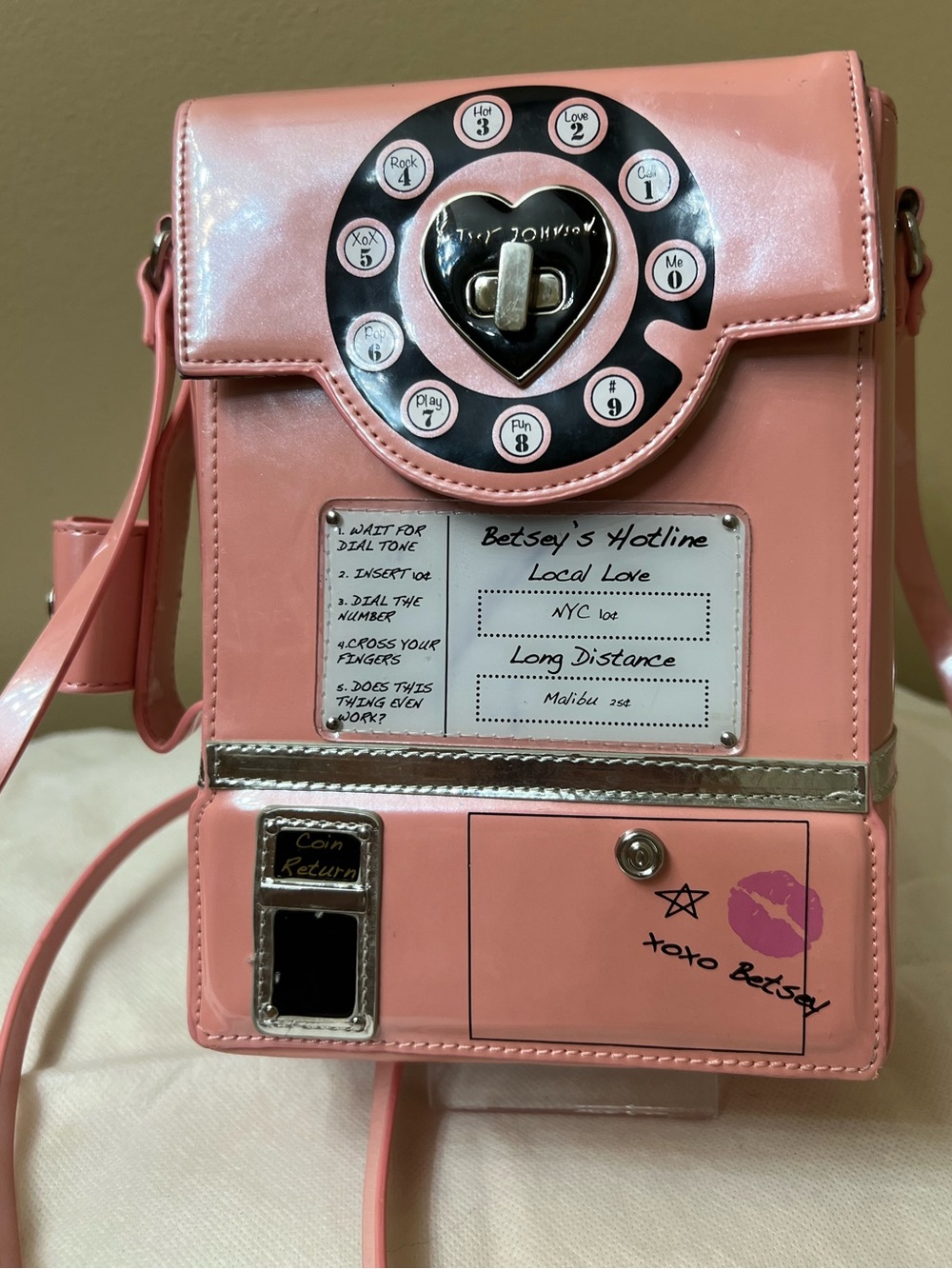 Betsey Johnson Collectable Retro Dial Telephone Crossbody Bag L New